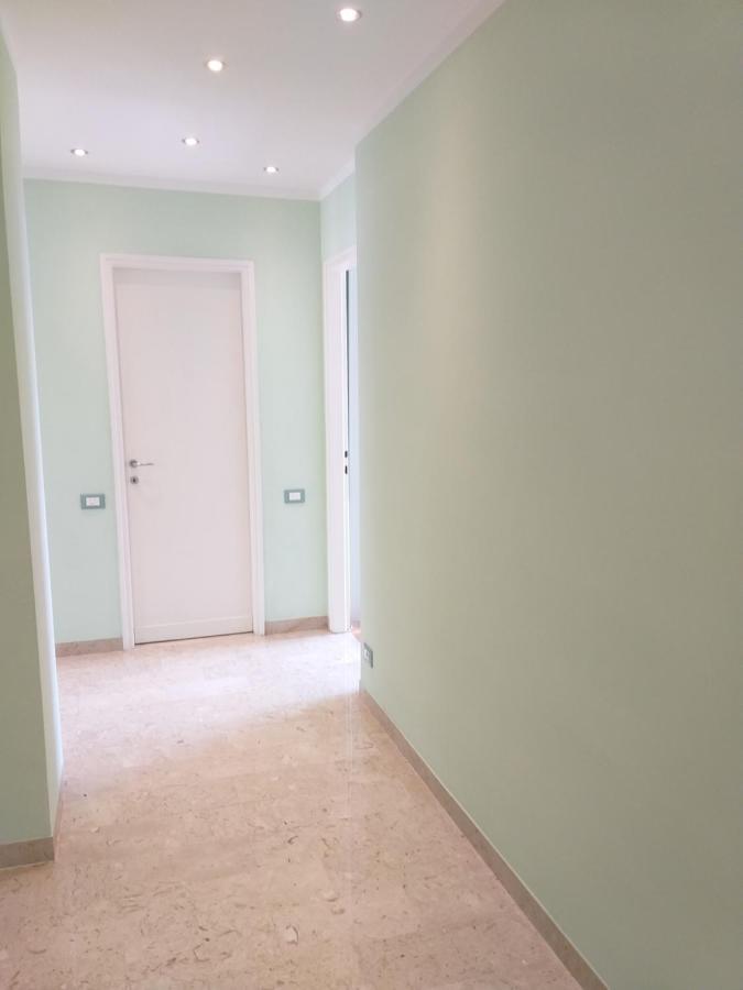 Lux Apartment Падуа Екстериор снимка